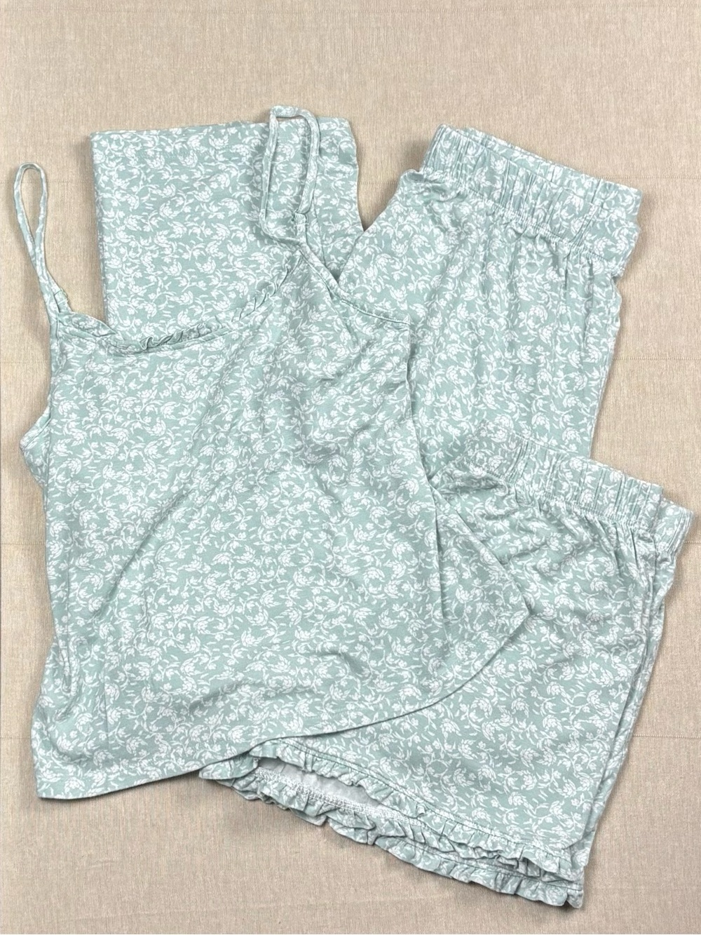 Joie S 3 Piece TENCEL Modal Floral Pajama Set Cami Shorts Pants Built-In Bra